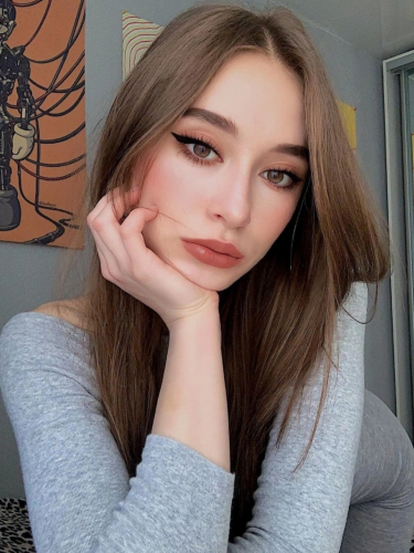 Проститутка Питерa Карина +7(981)126-12-57